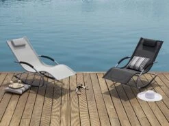 Tumbona De Jardín Mecedora Gris Claro CARANO 13 Tumbona De Jardín Mecedora Gris Claro CARANO -Beliani undef src sa picid 708288 type color image