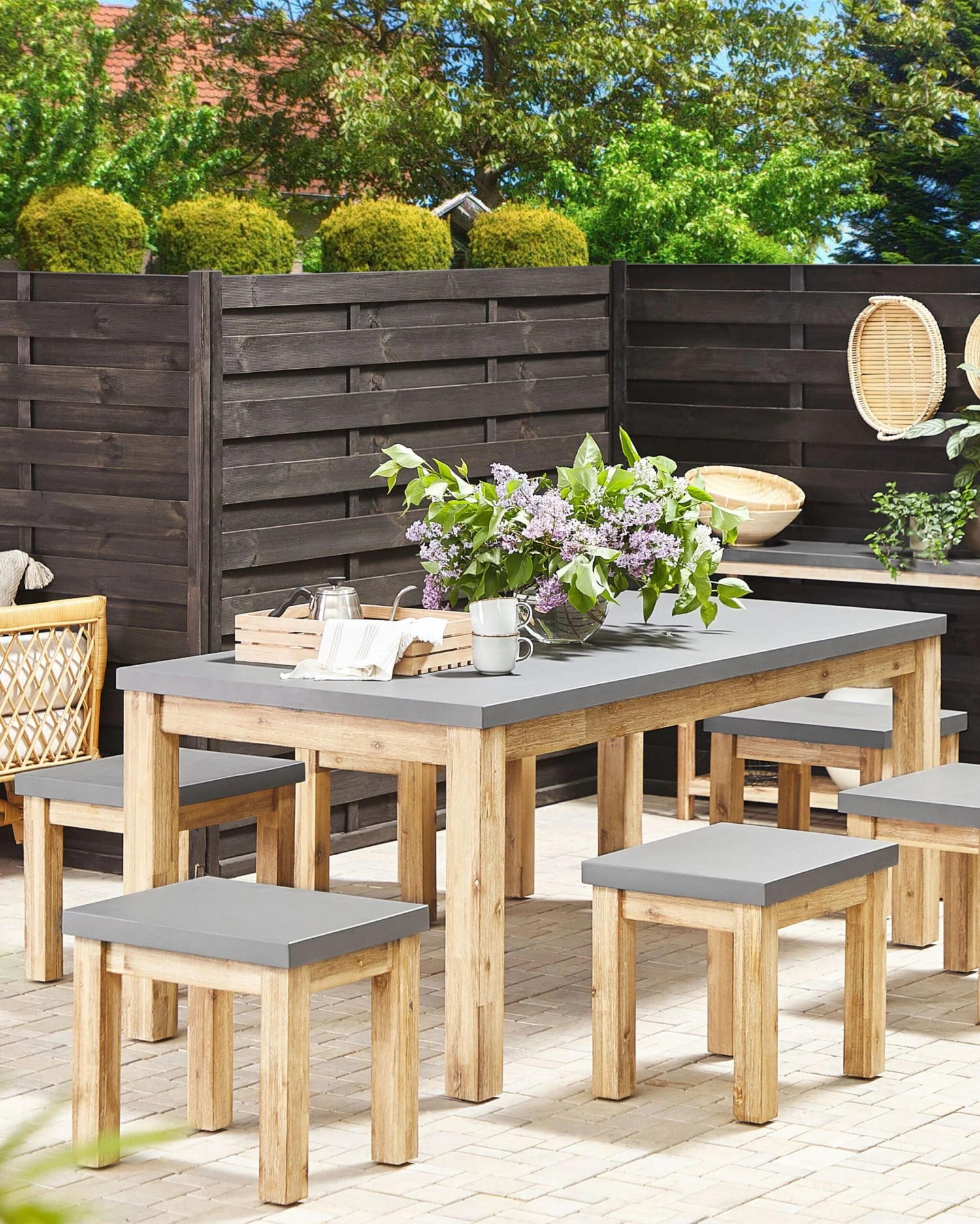 Conjunto De 2 Taburetes De Jardín De Cemento Reforzado Gris/madera Clara OSTUNI 5 Conjunto De 2 Taburetes De Jardín De Cemento Reforzado Gris/madera Clara OSTUNI - Imagen 3