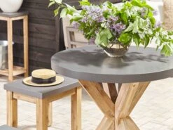Mesa De Jardín De Cemento Reforzado Gris/madera Clara ⌀ 90 Cm OLBIA 11 Mesa De Jardín De Cemento Reforzado Gris/madera Clara ⌀ 90 Cm OLBIA -Beliani undef src sa picid 806359 type whitesh image