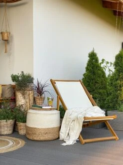 Tumbona De Jardín Madera Clara Con Tela Beige Crema ANZIO 20 Tumbona De Jardín Madera Clara Con Tela Beige Crema ANZIO -Beliani undef src sa picid 811095 type whitesh image