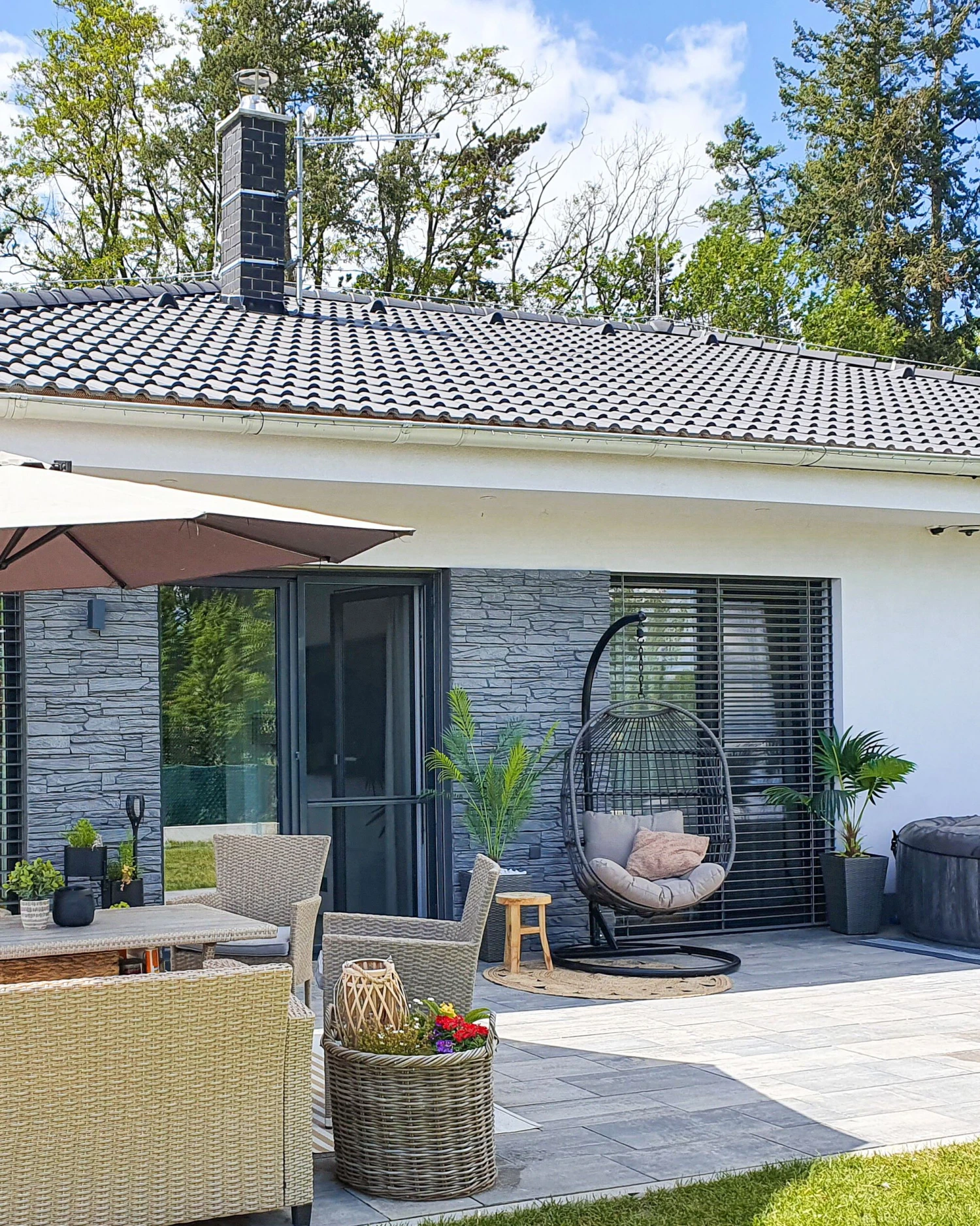 Silla Colgante Con Soporte De Ratán Gris Pardo/negro ALBA 6 Silla Colgante Con Soporte De Ratán Gris Pardo/negro ALBA - Imagen 4